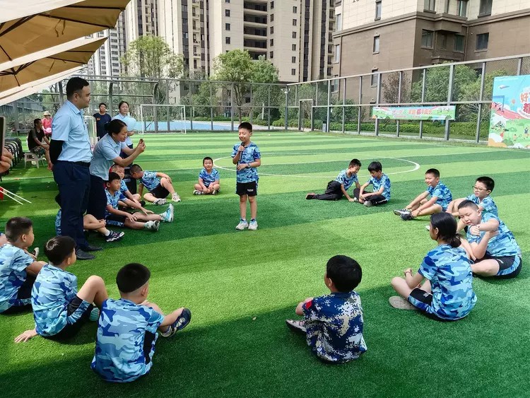 开营即火，这儿的快乐DU“暑”于你！