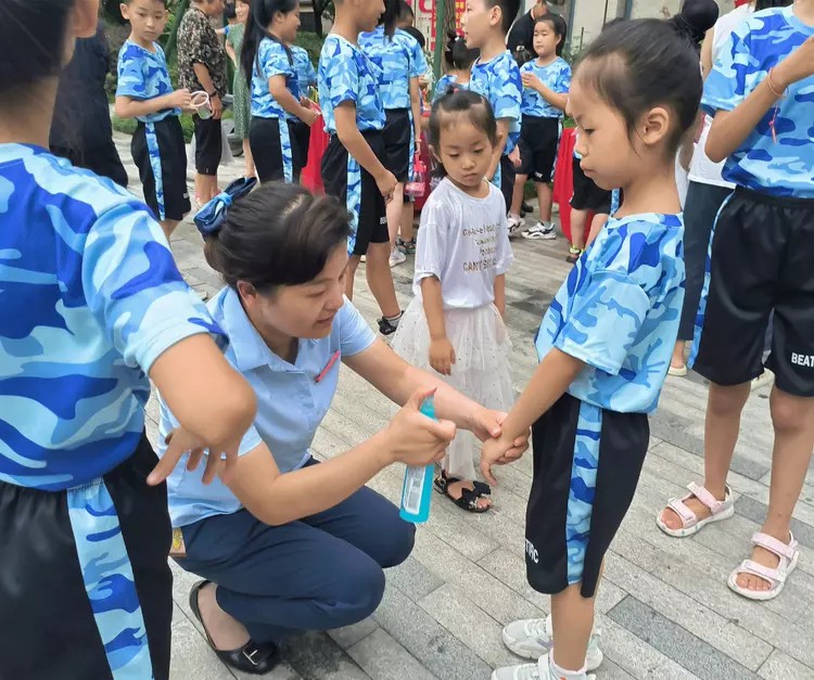 开营即火，这儿的快乐DU“暑”于你！